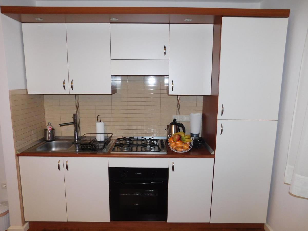 Apartman Ana Zupanja Exteriör bild