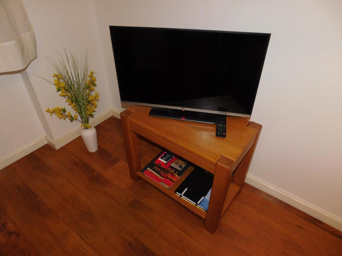 Apartman Ana Zupanja Exteriör bild