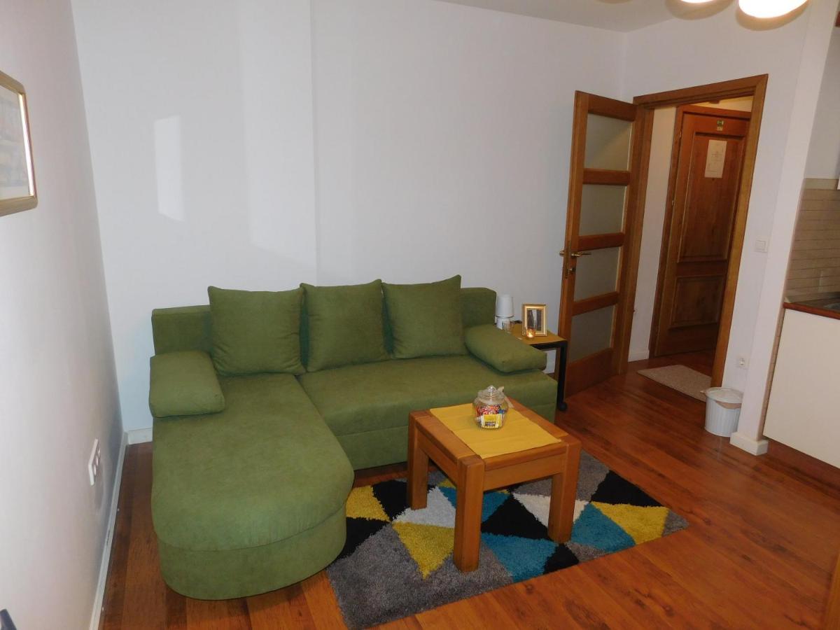 Apartman Ana Zupanja Exteriör bild